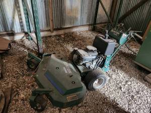 lot 275 image: Bunton - Textron - 48 self-propelled mower - runs