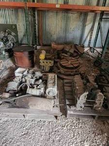 lot 276 image: Mixed pallet lots of items
