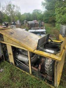 lot 324 image: Selection of 4 Military huffer units for aircraft engines -