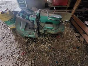 lot 298 image: Onan 6000w generator