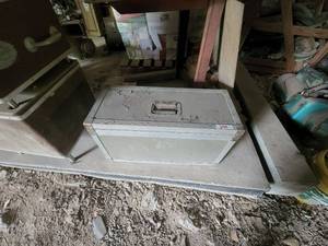 lot 299 image: MDG fogsmoke generator