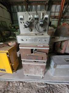 lot 301 image: Mobi-trac medical traction machine and Sargent-Slomin electrolytic analyzer