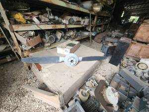 lot 264 image: Aircraft test club (propeller)
