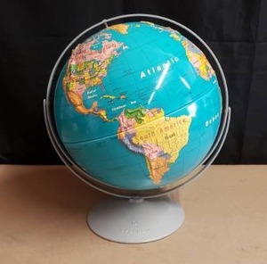 lot 14 image: Vintage Nystrom Readiness Globe
