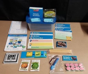 lot 36 image: Lakeshore Learning Science Activity Tub - Animals
