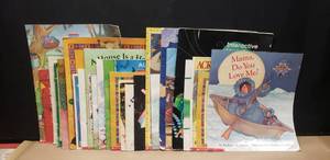lot 86 image: Lot of 25 Big Books, Various Titles