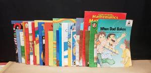 lot 5 image: Large Lot of 25 Big Books, Various Titles