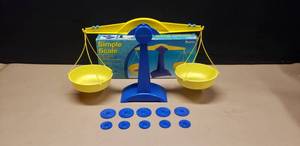 lot 97 image: Learning Resources Simple Scale, Complete
