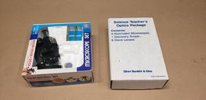 lot 138 image: Lot of Classroom Microscopes
