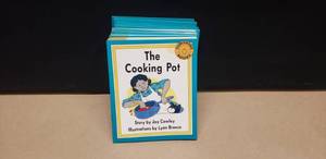 lot 195 image: Sunshine Books Leveled Readers, Levels G - J, 19 Books Total