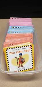 lot 238 image: Lot of 106 Scholastic Phonics Readers, 40 Titles