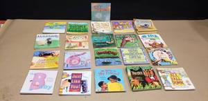 lot 277 image: Large Lot of Harcourt Brace Instant Readers for Small Groups, 21 Titles, 124 Books Total