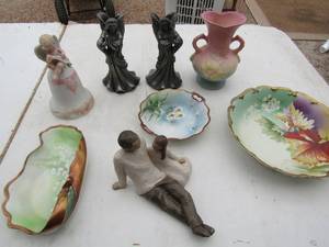 lot 13 image: CHINADECOR LOT - HAND PAINTED VIENNA CHINA,  WILLOW TREE - MAN W GIRL PINK VASE 6 12  HAND PAINTED CHINA BY GIMORI  ITALY 2 METAL ANGEL CANDLEHOLDERS