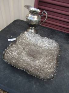 lot 101 image: silverplate handle tea pitcher - 13 12 x 13 12 serving piece