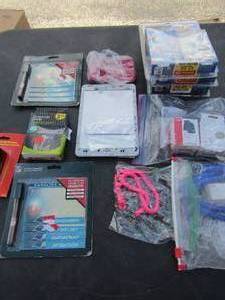 lot 127 image: key chain ropes,3 new pack of gripeez, indooroutdoor use, 2 fridge memo pads