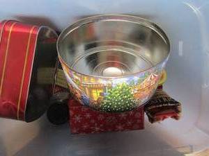 lot 176 image: Tub of decorative metal conattainors , plastic office filers,