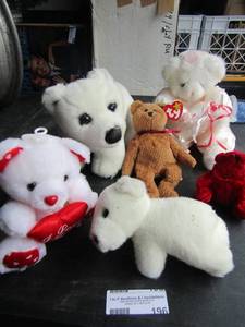 lot 196 image: TY Bears and various other bears