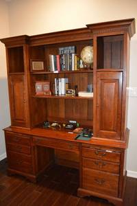 lot 16 image: Solid Wood Office Desk and Hutch by Bob Timberlake Lexington - Contents Sold Separately