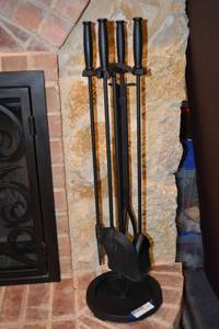 lot 100 image: Fireplace Tool Set