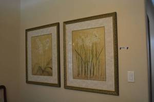 lot 127 image: Pair of Large Floral Prints - 31 x 38 each