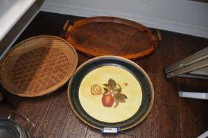lot 227 image: LARGE 20Trays and Wooden 29 Oval Tray