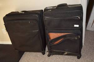 lot 259 image: Dockers and Briggs & Riley Suitcases