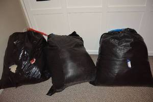 lot 263 image: 3 Bags of ChristmasDecorative Pillows