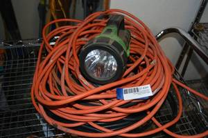 lot 364 image: Extension Cords and Flashlight
