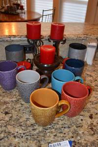 lot 157 image: Candles and Set of 6 Oversized Mugs