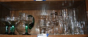 lot 178 image: Green and Clear Glass Pitcher and Goblet Set, Drinking Glasses