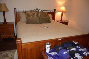 lot 279 image: King Size Bed Frame, Tempur-PedicBed with Remotes and Linens - 610W x 77D x 47H