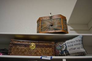 lot 297 image: Decorative Boxes and Sisters Pillow