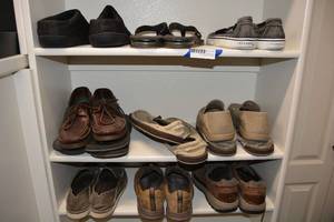 lot 317 image: Mens Casual Shoes and Slippers Size 10 Crocs, Sperry, Ariat Brands