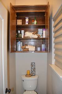 lot 333 image: Bathroom Products and Candles, Towels and Sunless Tanner