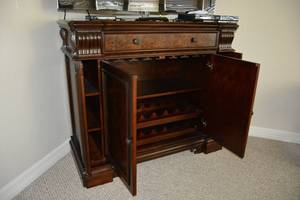 lot 234 image: AHB Elegant Bar Cabinet