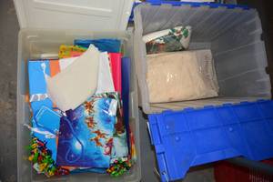 lot 378 image: Tableclothes and Gift Wrap Materials