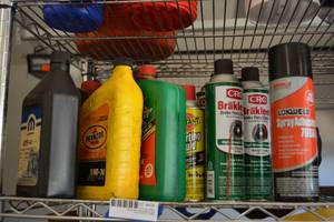 lot 404 image: Automotive Oil, Brake Cleaner, Fuel Treatment