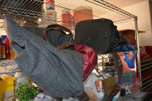lot 418 image: Travel Bags, Shopping Bags, Duffle Bag and Seat Cushion