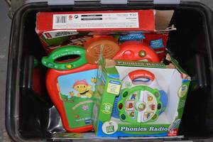 lot 420 image: Kids Toys Vtech Toys, Cars, Trucks, HotWheels Carrier