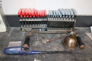 lot 566 image: T-Handled Hex Key Sets, Wood Draw Knife, Oil Can