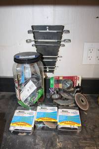 lot 571 image: Wire and Abrasive Wheels and Fasteners Plus