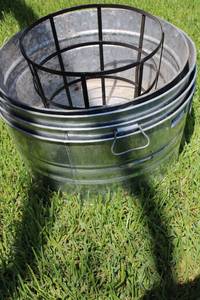 lot 635 image: Metal BucketsTubs
