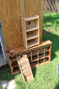 lot 636 image: Wood Shelf Displays and Organizers