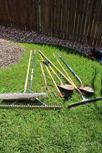 lot 638 image: Yard Tools with Push Broom