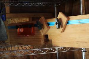 lot 662 image: Router Table Jig