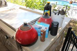 lot 462 image: Pair of Ceramic Tiki Torches, Oil, Thermacell Patio Shield Mosquito Repellent