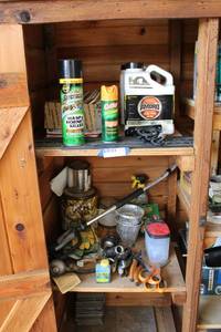 lot 460 image: Amdro Fire Ant Killer, Bug Sprays, Hose Attachments and Pruners