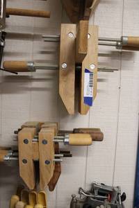 lot 619 image: Wood Clamps