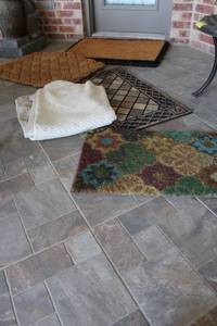lot 450 image: Outdoor Mats and Rugs