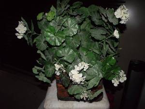 lot 15 image: Artificial Plant in Basket